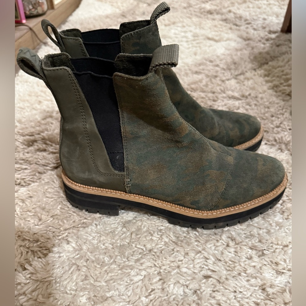 Women’s TOMS Forest Camouflage Dakota Boots - Picture 4 of 7